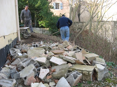 Toujours trop de déchets dans la Nesque à Pernes