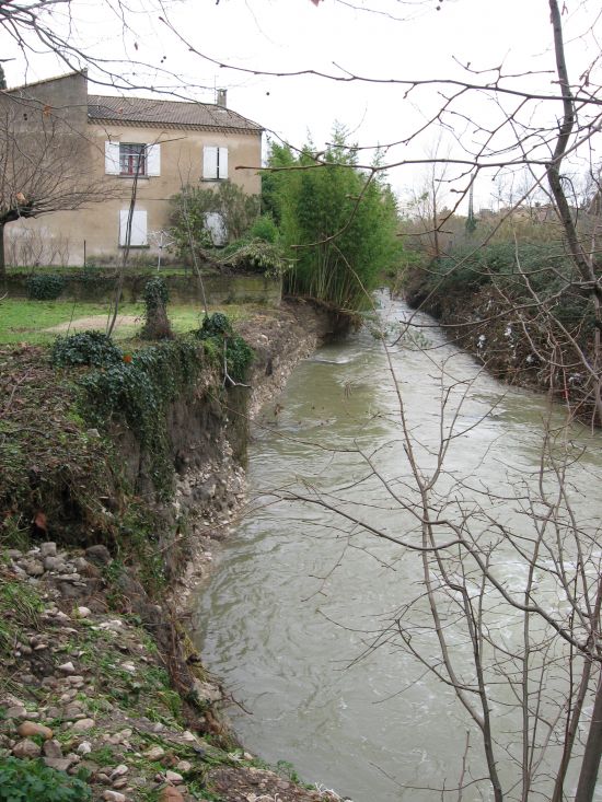 la Nesque aval pont sncf