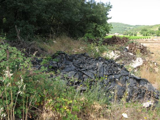 Des plastiques qui finissent dans la nature