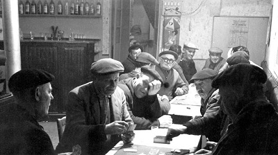 le café de Méthamis en 1950